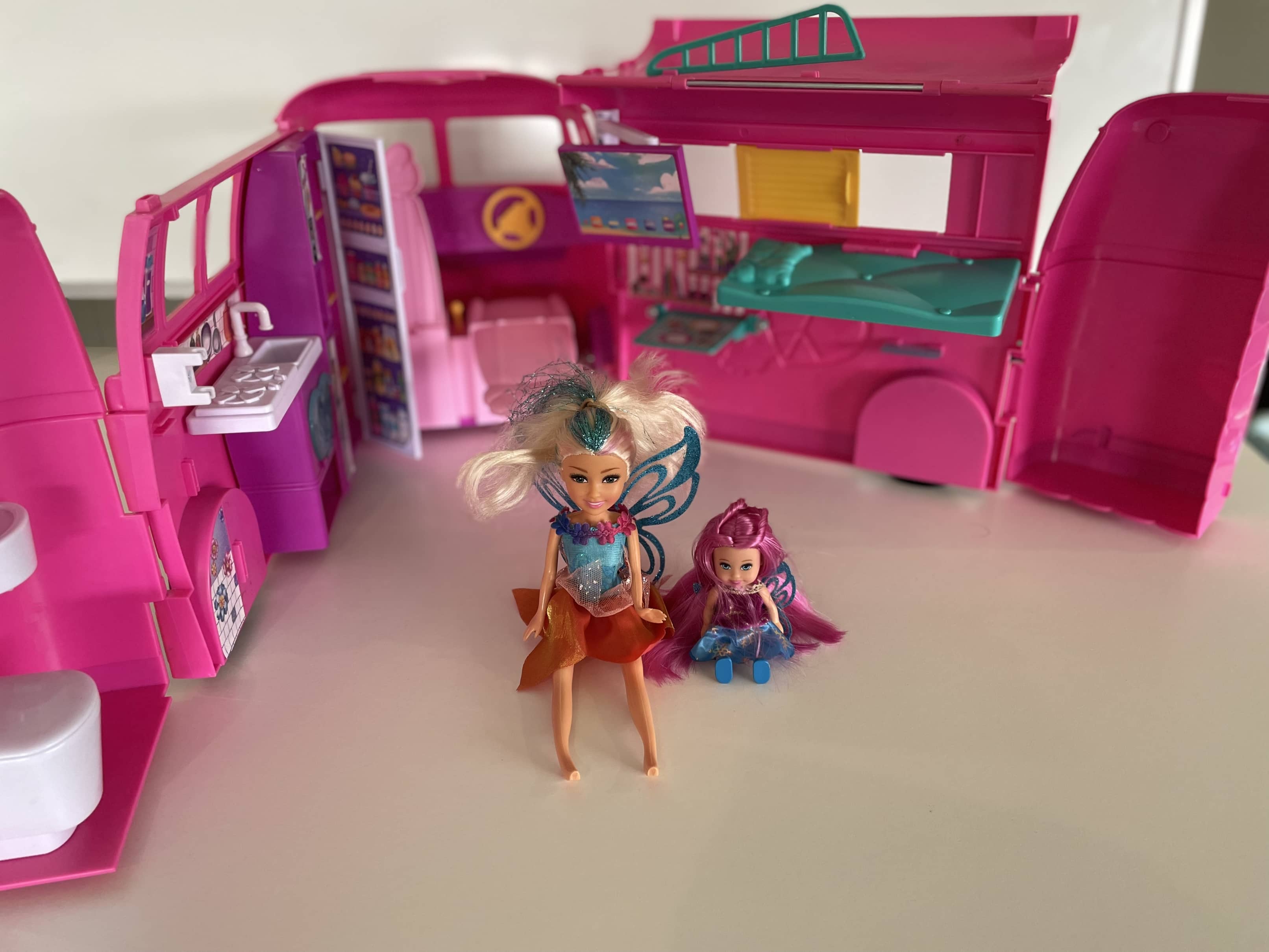 sparkle girls camper